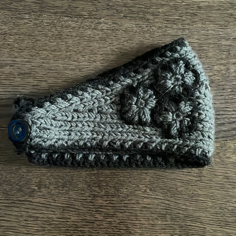4/$25 Knit headwear